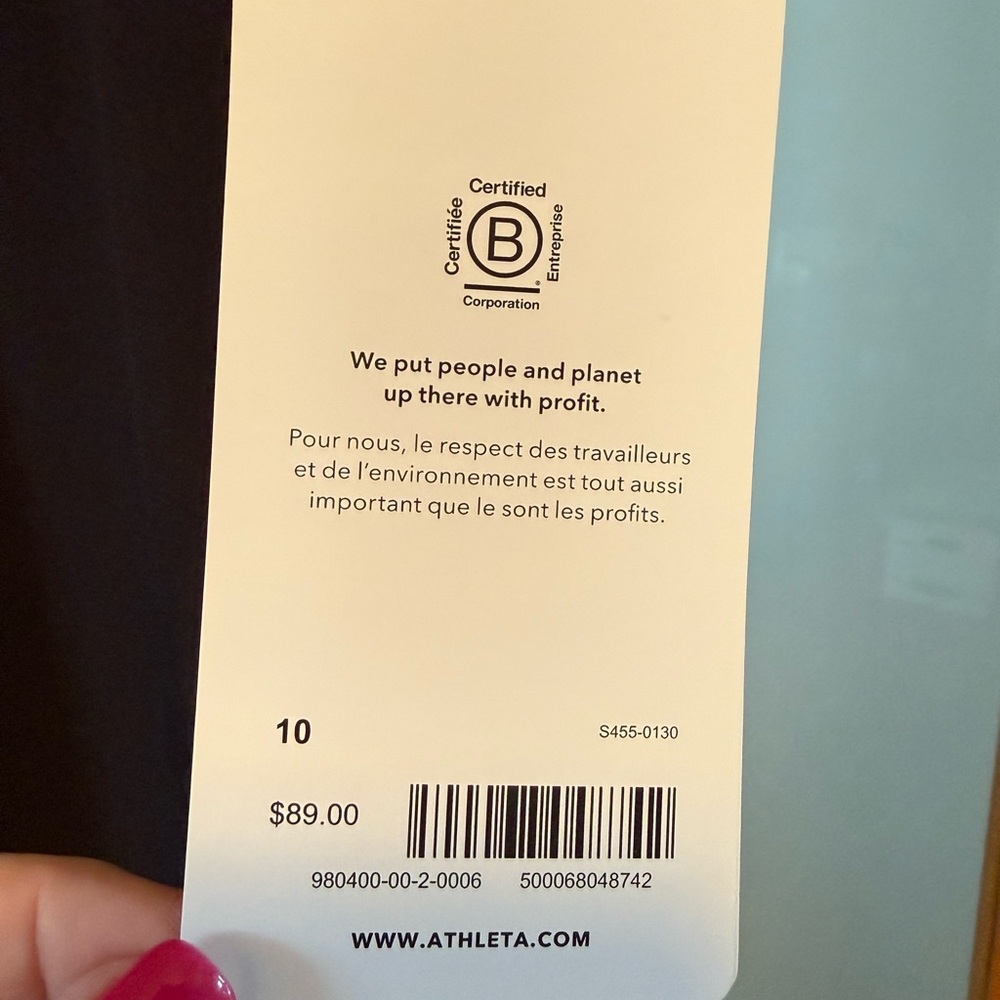 Athleta Black Slim Tapered Crop Pants - Picture 4 of 4